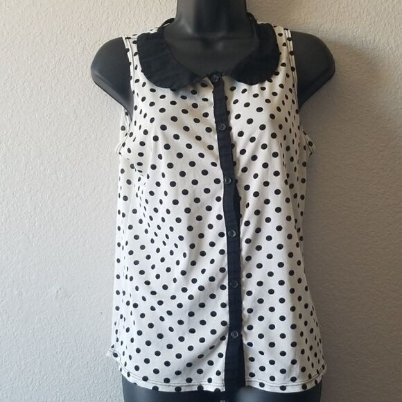 Free Kisses Polka Dot Top - Picture 1 of 7
